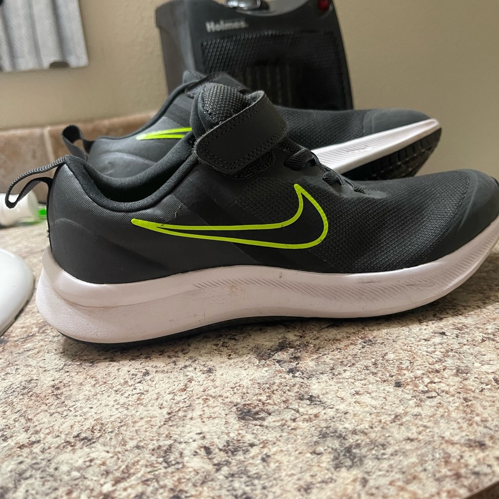 Nike Kids Black Sneakers with Neon Green Accents